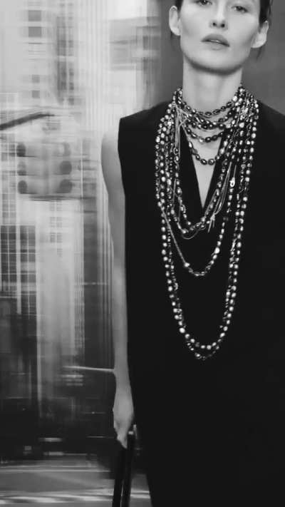 For Carolina Herrera III