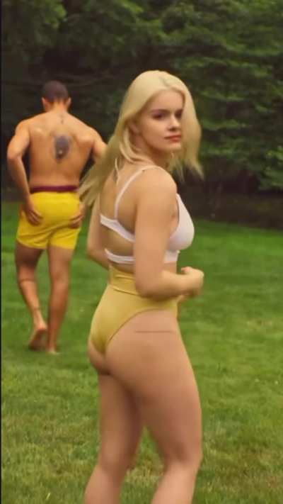Ariel Winter