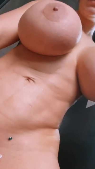 Busty