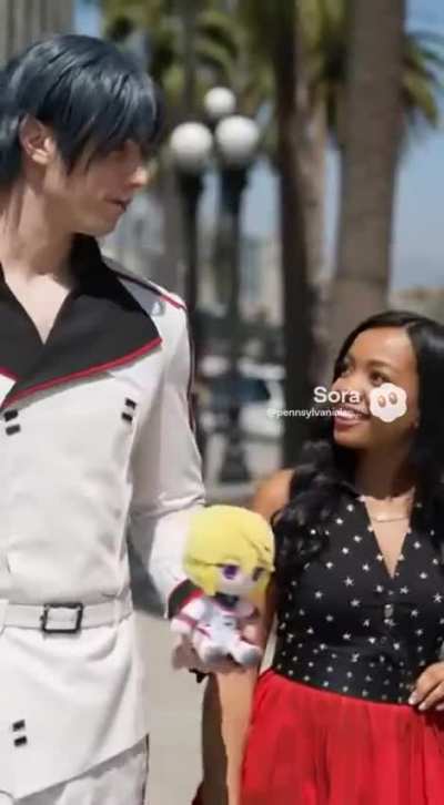 Kacey Simon from How to Rock walking with Ichika