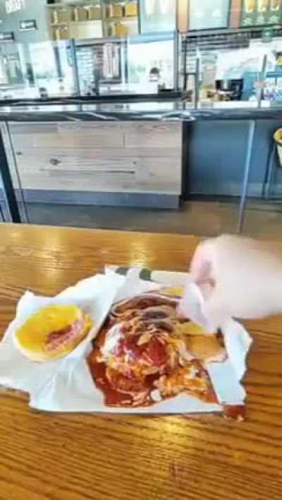 i love the sauce