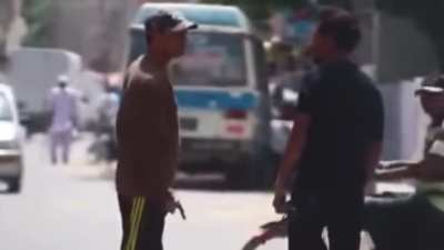 Blowing horns into strangers&rsquo; ear