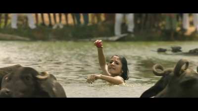 Anushka Sharma and water is a deadly combination!
