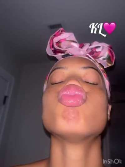 i like her voice