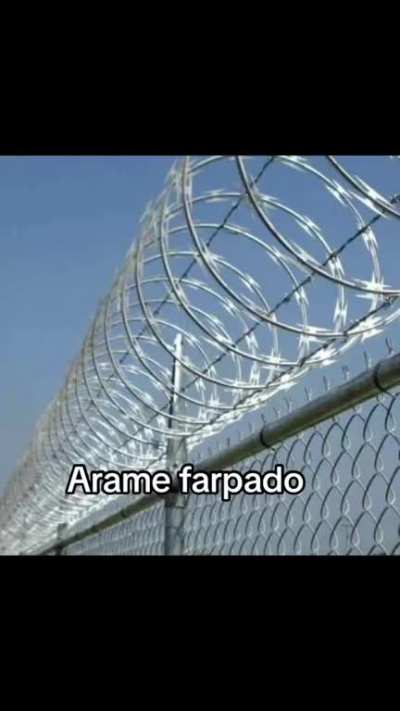 Pelo menos a de 1 litro pode 