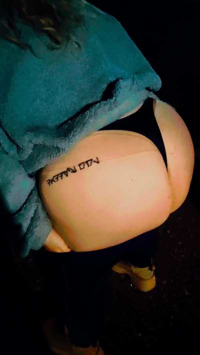 💋