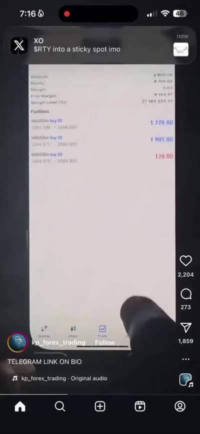This guy put 150 lots on XAUUSD and it went exactly how you'd expect. "Discipline and consistency," he says 😅(1000% a fake demo trader)
