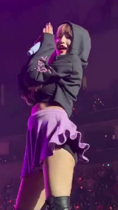 Twice - Momo