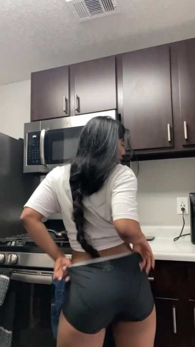Wanna pull my hair? 🥰
