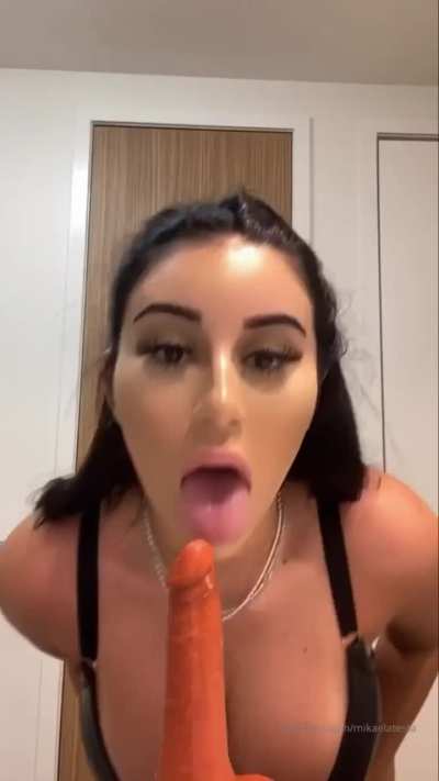 Mikaela T