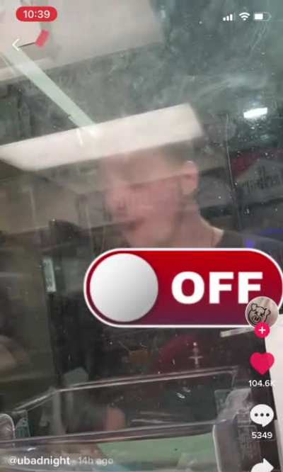 Man demands to be sold gas and cigarettes without showing ID, doesn&rsquo;t go too well for him