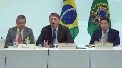 Compilado do bolsonaro falando palavr&atilde;o pq sim