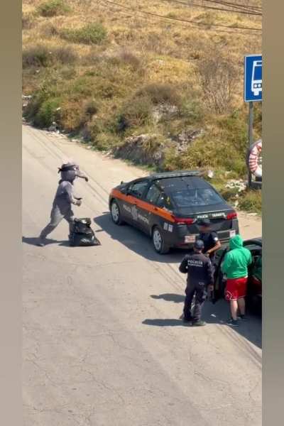 Gentils policiers 😝