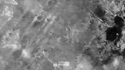 Drone operators from the Donbas Battalion of the 18th Sloviansk Brigade eliminate Russian infantry in Chasiv Yar, Donetsk region [Sept 2025]