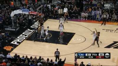[Highlight] Chris Paul drills the three and drops two sweet dimes to push the Suns lead back out to 11
