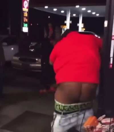 This gotta be the funniest shit I&rsquo;ve seen in a minute