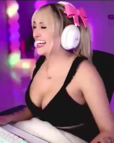 Ari🍒