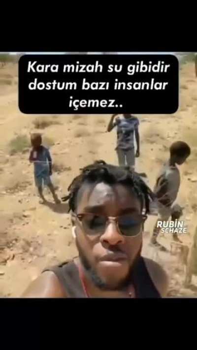 🧑🏾‍🌾