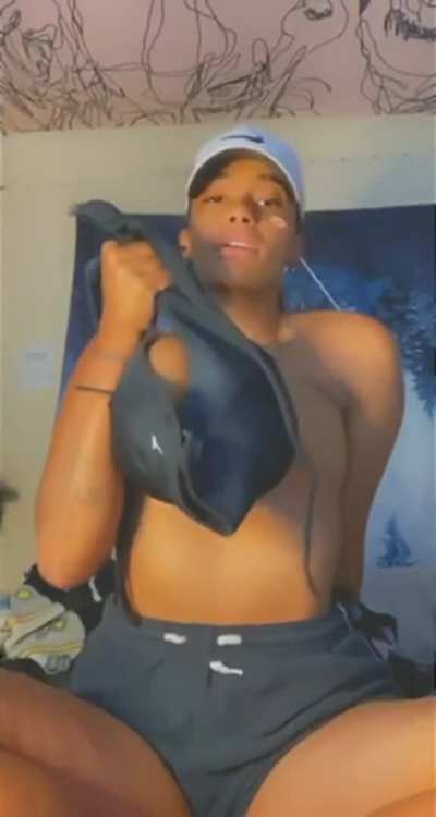 Who this? Reveal