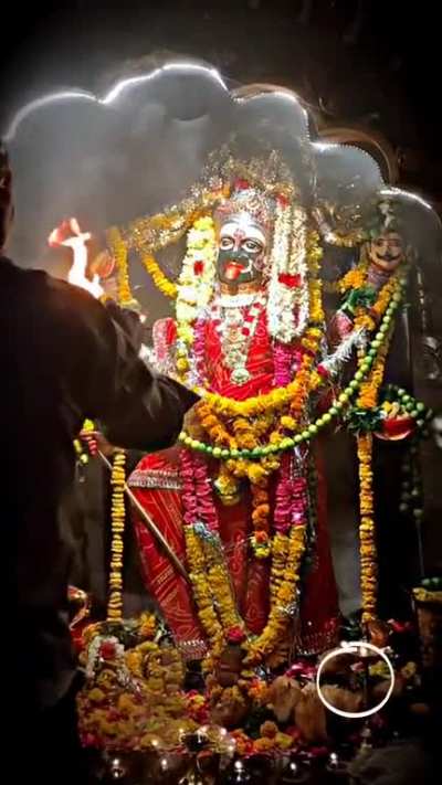 Give me unflinching Love for Your Lotus Feet, O Mother!