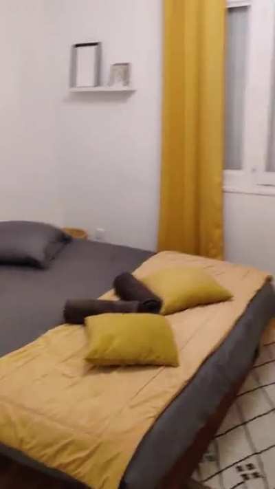 my AirBnB in Carcasonne (France) has you share with all your family