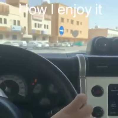Just an Fj sliding on the street
