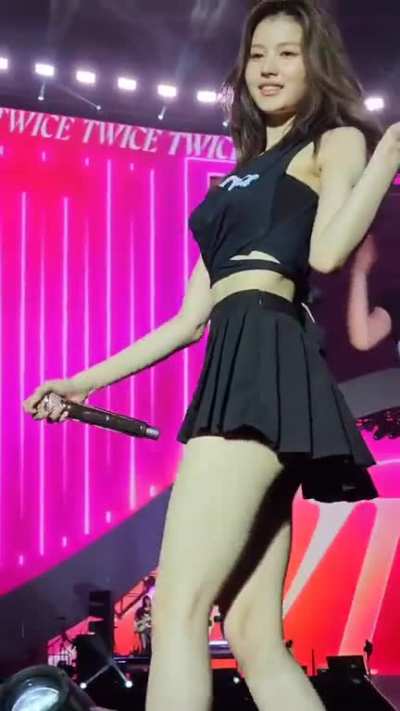 TWICE - Sana