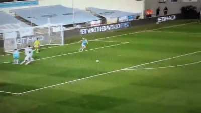 This run by Asllani reminds me of someone…