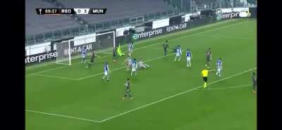 Eric Bailly acrobatic attempt vs Real Sociedad