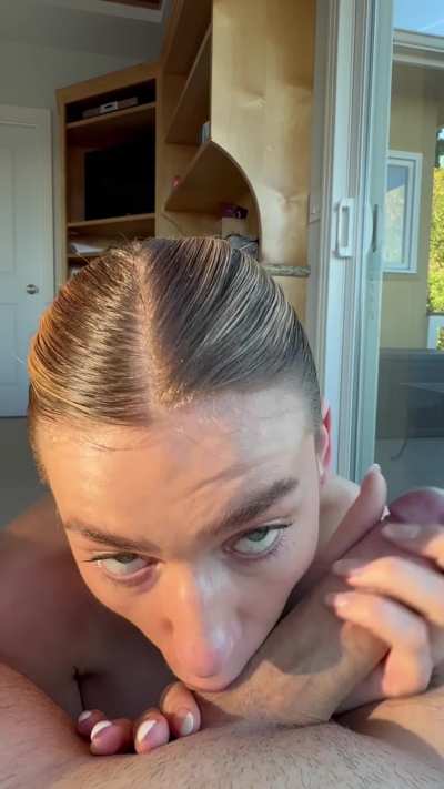 I love slurping on them balls 
