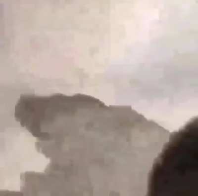 😬