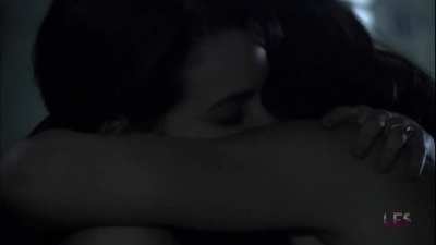 The L Word S01E03 - Mia Kirshner &amp; Karina Lombard