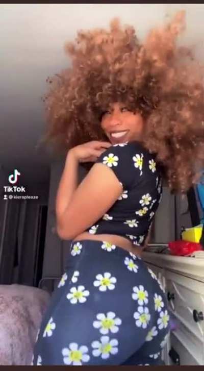 A definitive view of Kiera&rsquo;s beautiful ass in slow mo
