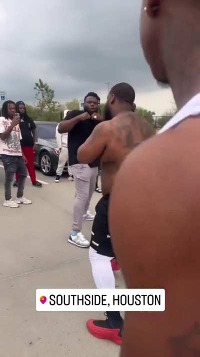 D Flowers and Maxo Kream Meet Up &amp;amp; Squabble Dine! 🥊🥊🥊🥊