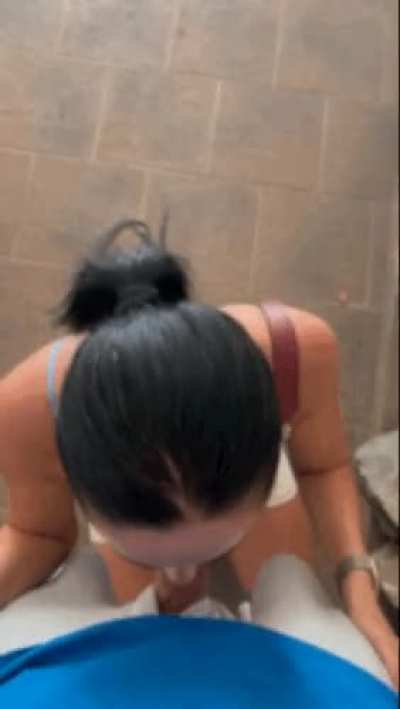 We were caught of course at the end&hellip; cum ended on my face [00:20]