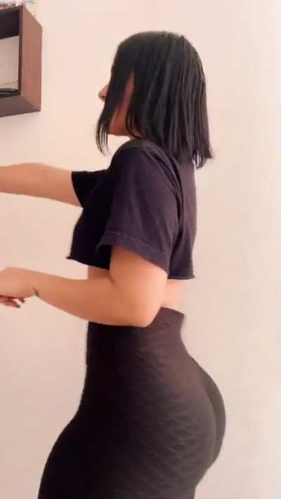 Silvia Saab 🍑😛