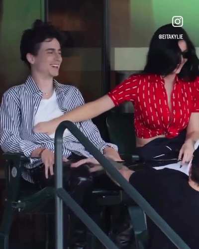 Timoth&eacute;e Chalamet, Kylie and Kendall Jenner at the BNP Paribas Open tennis tournament in Indian Wells.