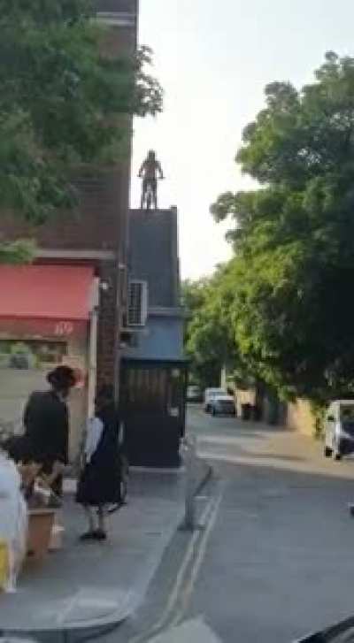 "I believe I can fly"
