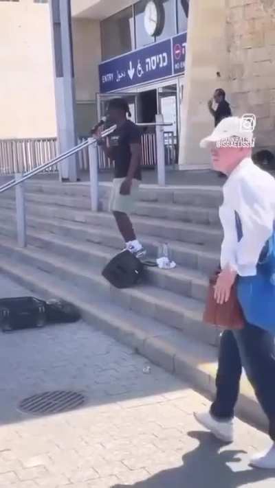 This is Israel. An Ethiopian singing Russian in Be&rsquo;er Sheva