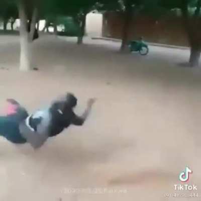 tava com pregui&ccedil;a de edita