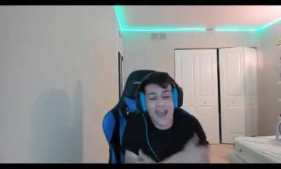 Eu no discord enquanto estou na video aula: