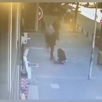 Man saves woman from beating with a leaping headbutt