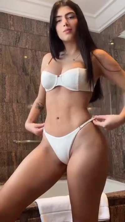 Victtoria 🔥