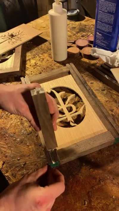 I made a Lord of the Rings inspired lamp