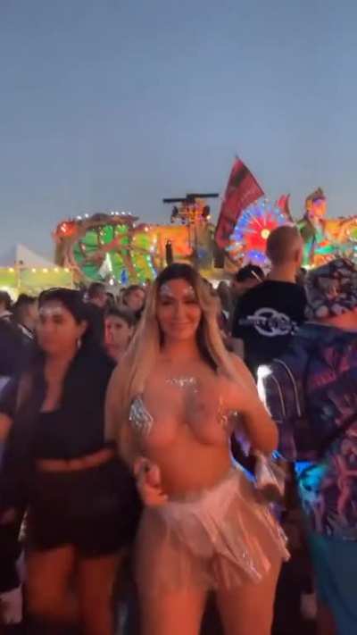 🥵🥵