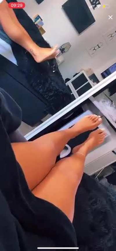 White toes