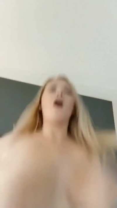 Annabelle Rogers goes boing