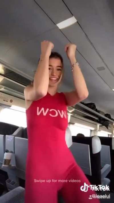 🤤