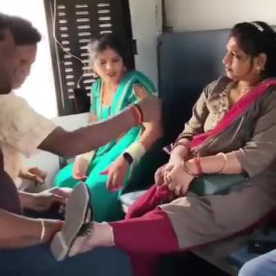 In a viral video, a lady can be seen putting her leg on a man sitting on another seat in a train. Being a woman does not empower anyone to bother a man unnecessarily.