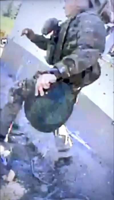 Russian soldier walks out of house and is surprised by one of Magyar's drones waiting for him outside